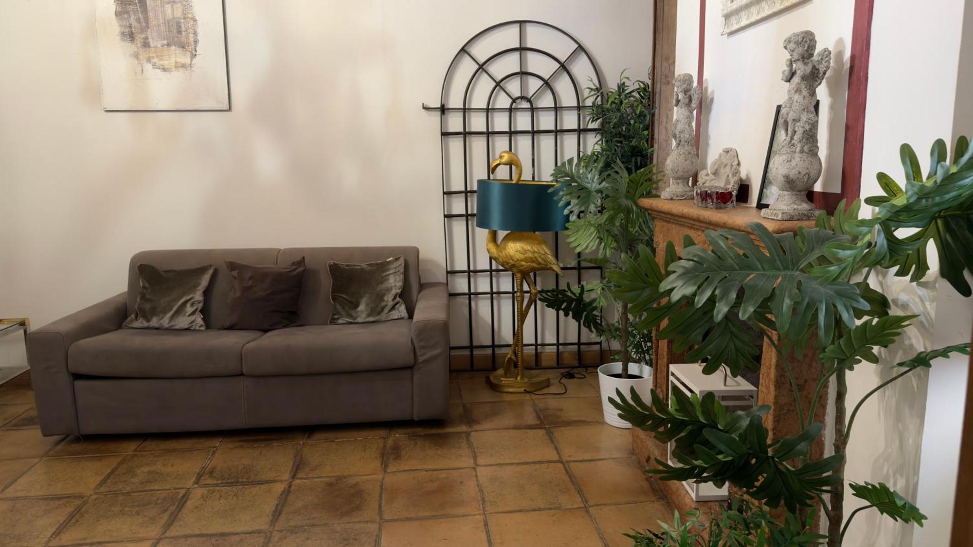 Historic Roman Home By Campo De Fiori, Rome